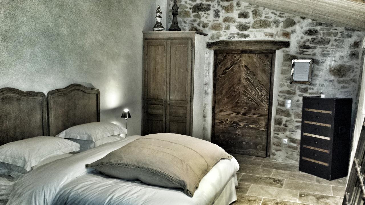 Bed and Breakfast Le Domaine Saint Martin Flassans-sur-Issole Zewnętrze zdjęcie